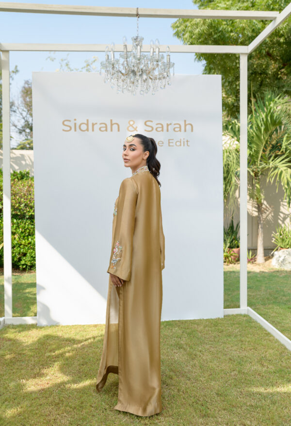 MARI GOLD - Image 6